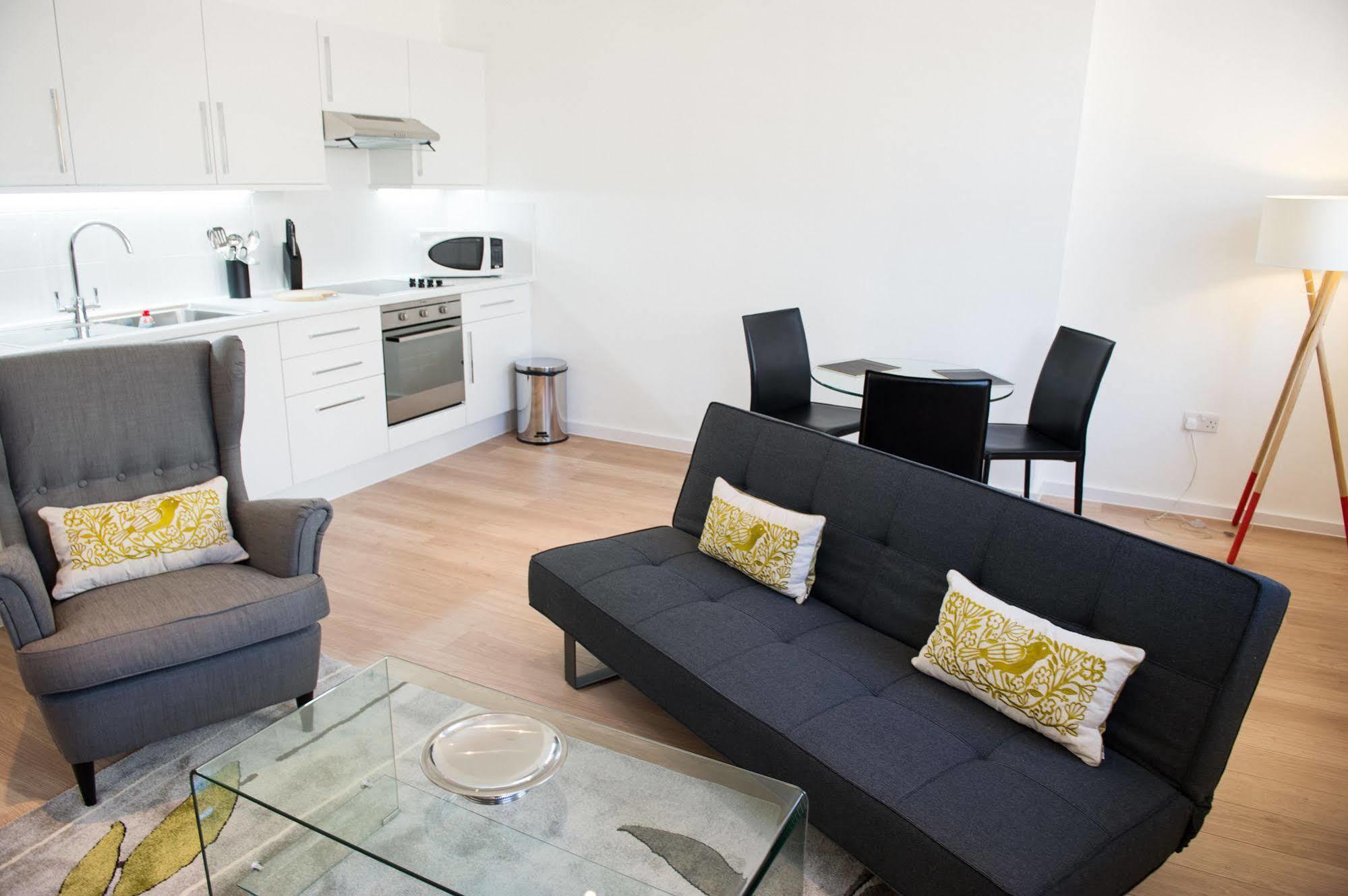 West End One Apartments Лондон Екстер'єр фото