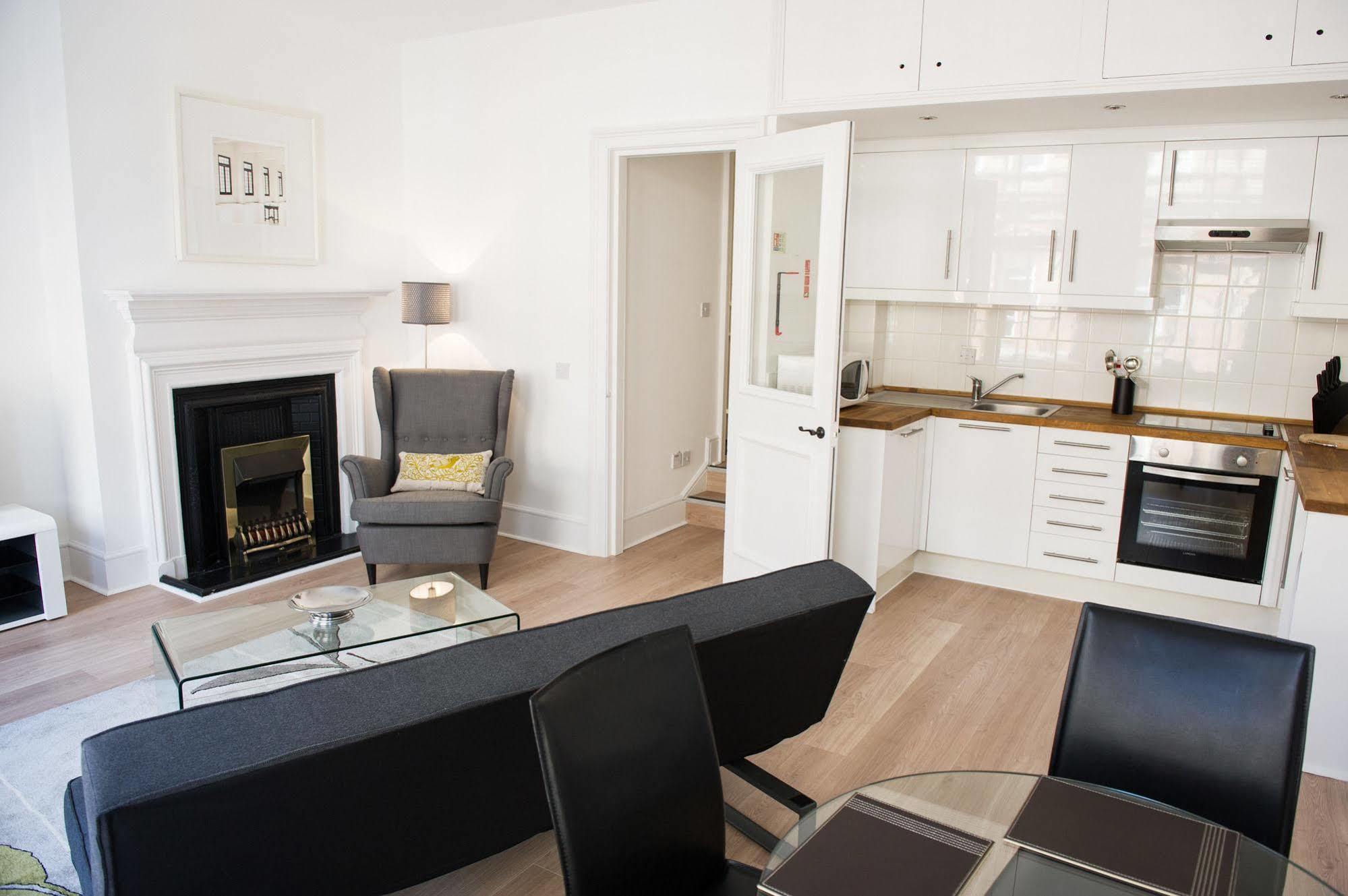 West End One Apartments Лондон Екстер'єр фото